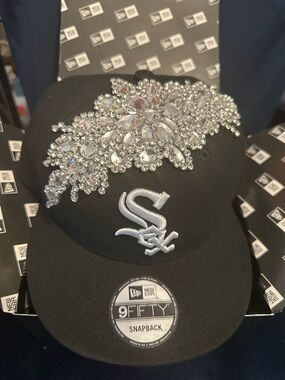 New Era Black Chicago White Sox Crystal Embellished 9FIFTY Snapback Hat